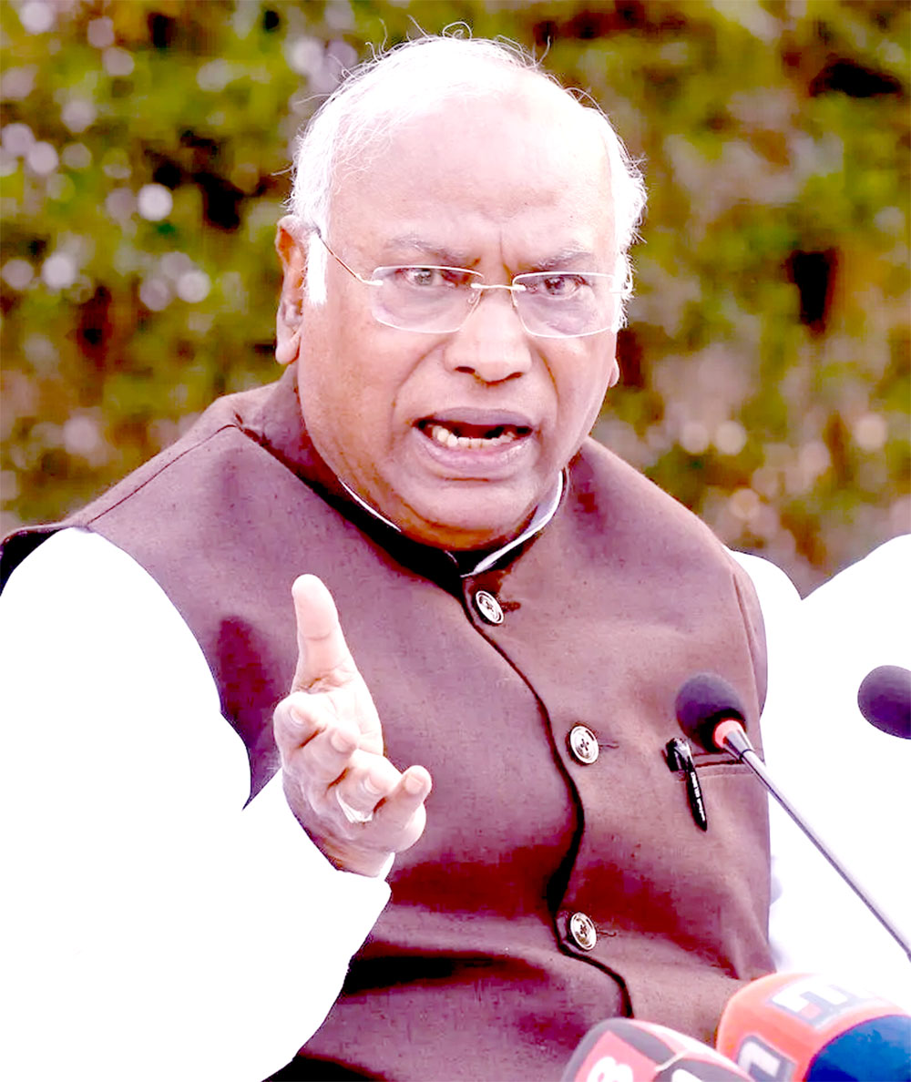 Kharge demands special session of Parliament to discuss Pahalgam attack.